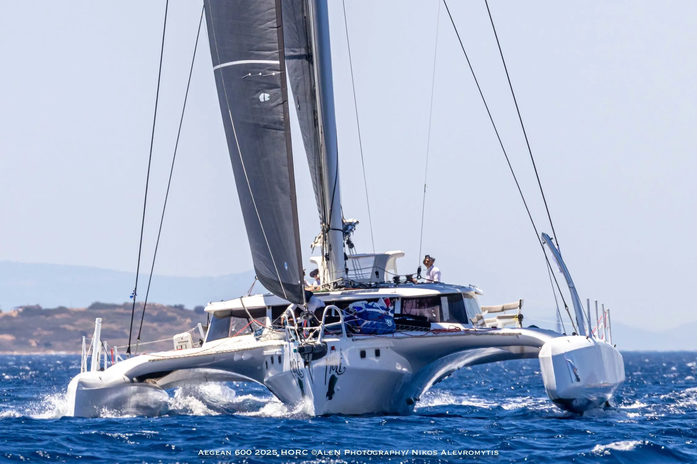 Rapido Trimaran 53XS 4